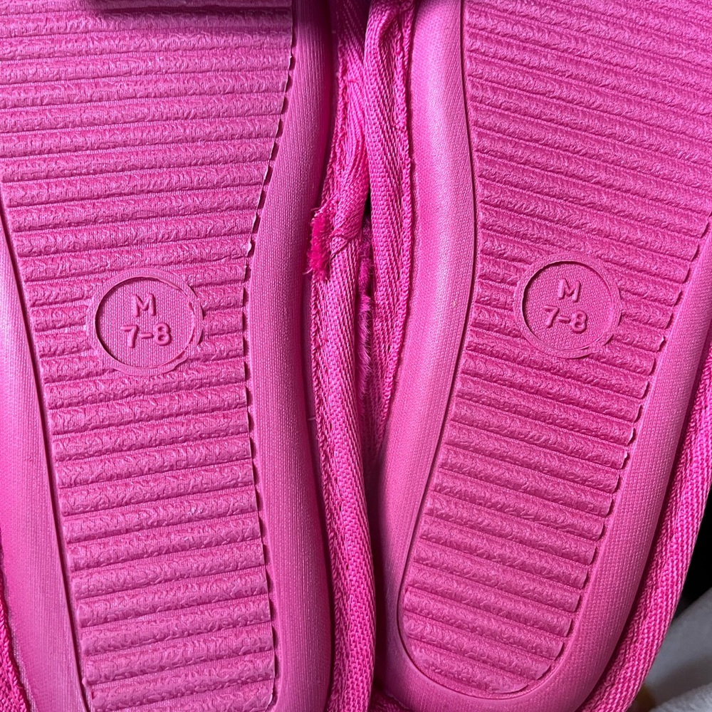 Slippers - Picture 2 of 2